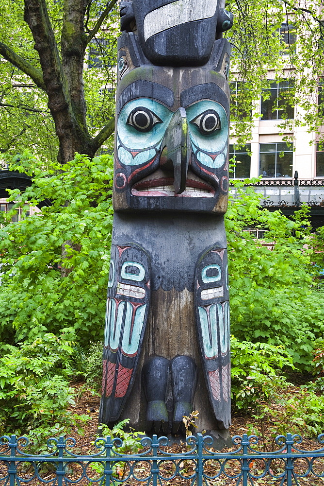 Totem Pole in Pioneer Square, Seattle, Washington State, United States of America, North America