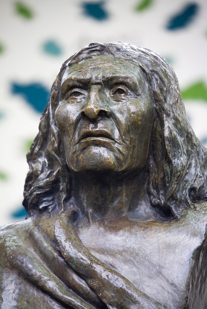 Bust of Chief Seattle in Pioneer Square, Seattle, Washington State, United States of America, North America