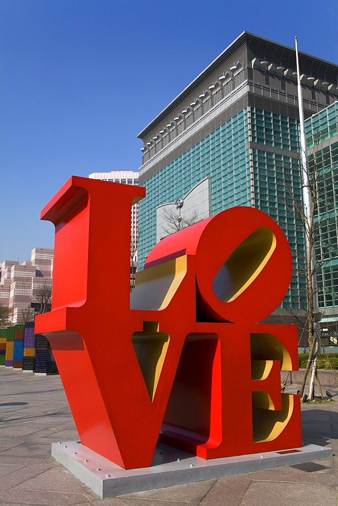 Love Sculpture by Robert Indiana, 101 Tower, Taipei, Taiwan Island, Republic of China, Asia