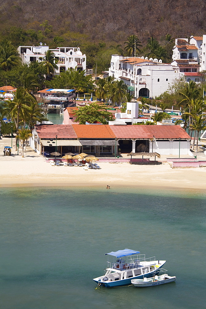 Santa Cruz Beach, Bahias de Huatulco, Oaxaca State, Pacific Coast, Mexico, North America