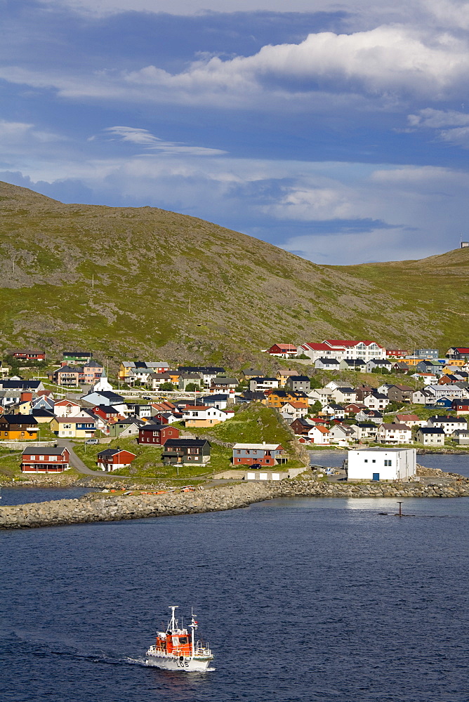 Honningsvag Port, Mageroya Island, Finnmark Region, Arctic Ocean, Norway, Scandinavia, Europe