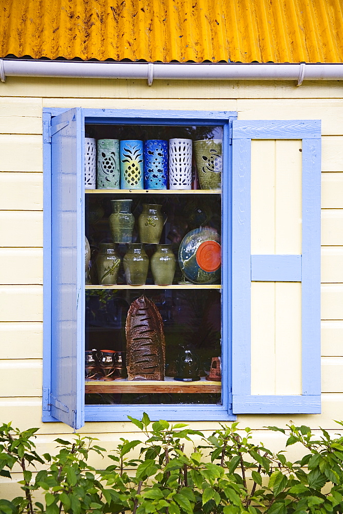 Pottery shop, Redcliffe Quay, St. Johns, Antigua Island, Antigua and Barbuda, Leeward Islands, Lesser Antilles, West Indies, Caribbean, Central America