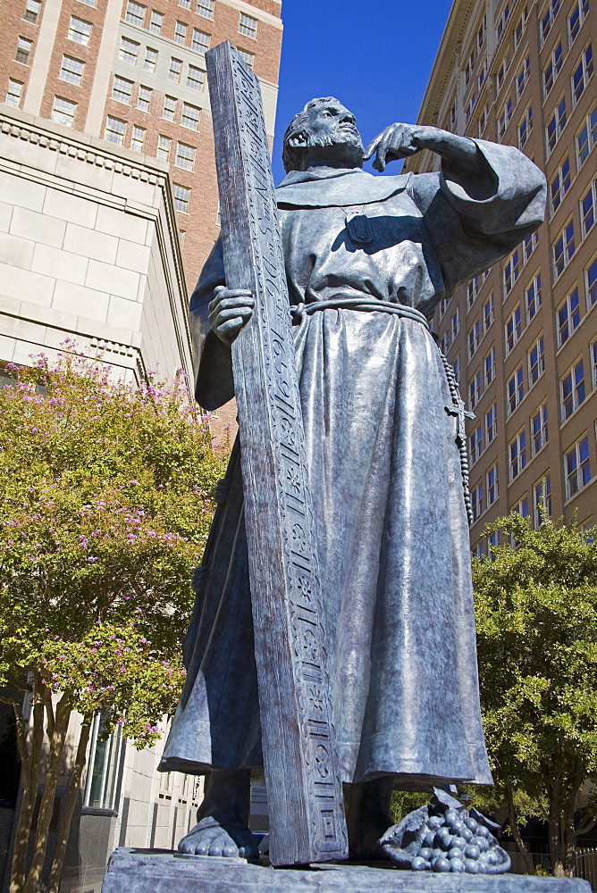 Fray Garcia Monument in Pioneer Plaza, El Paso, Texas, United States of America, North America