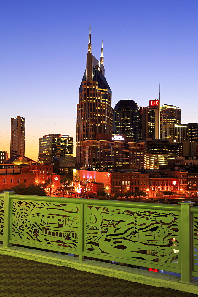 Cumberland River and Nashville skyline, Tennessee, United States of America, North America 