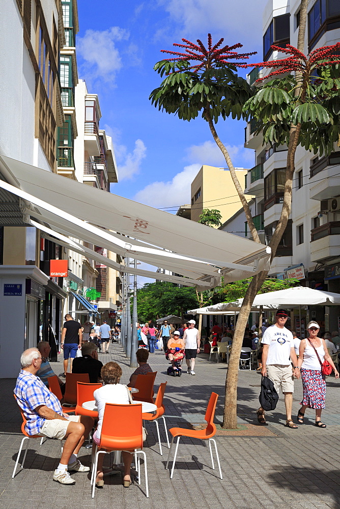 Cafe on Calle Leon Castillo, Arrecife, Lanzarote Island, Canary Islands, Spain, Europe