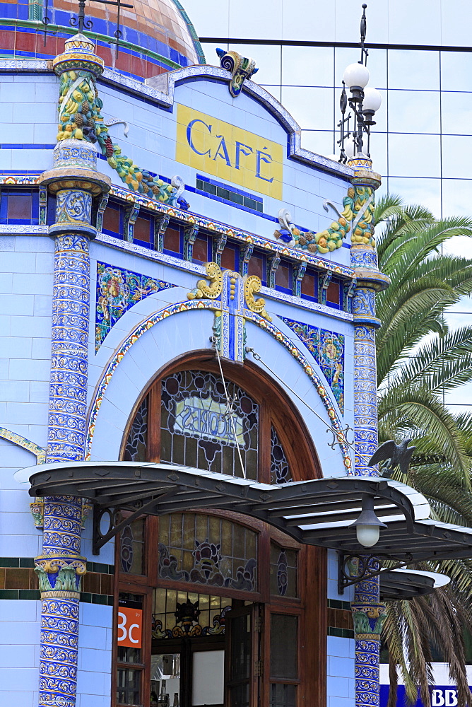 Cafe in San Telmo Park in the Triana District, Las Palmas City, Gran Canaria Island, Canary Islands, Spain, Europe