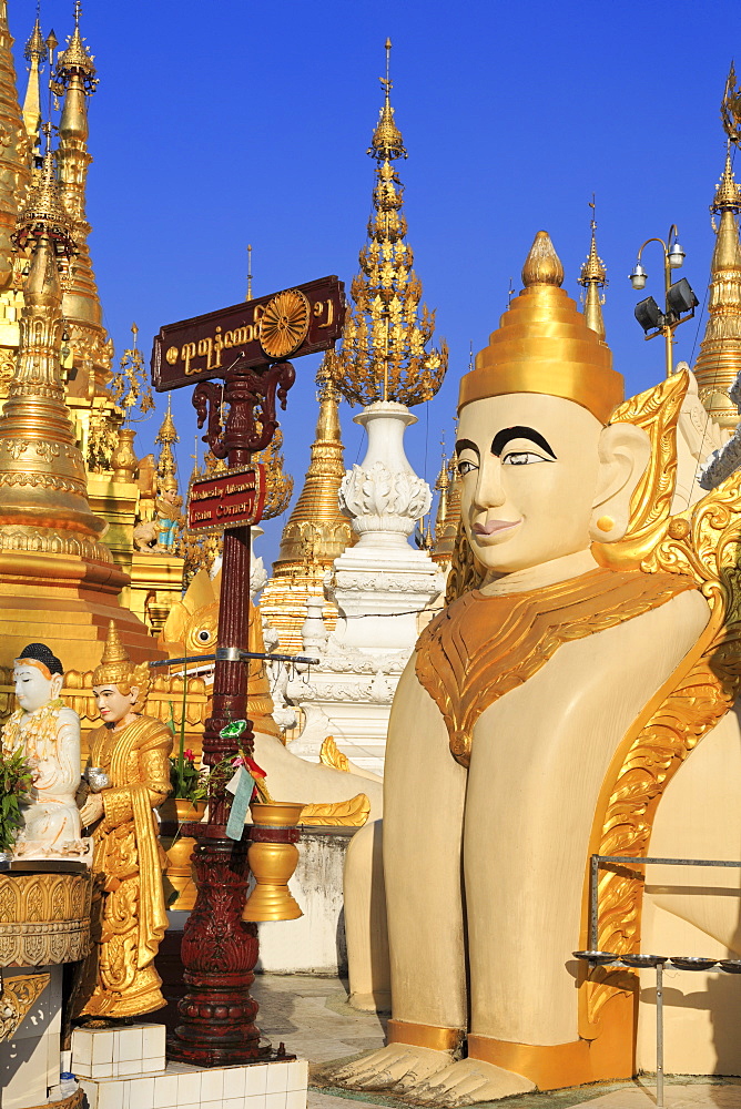 Shwedagon Pagoda, Yangon (Rangoon), Myanmar (Burma), Asia