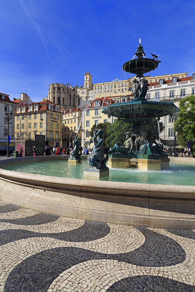 Fountain, Praca Do Rossio, Lisbon, Portugal, Europe