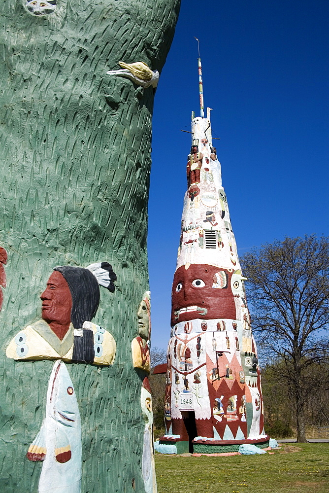 Galloway Totem Pole Park, City of Foyil, Historic Route 66, Oklahoma, United States of America, North America