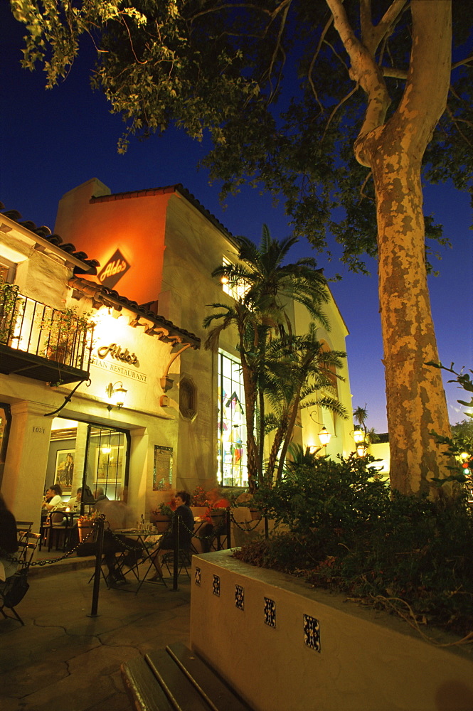 Outdoor dining, State Street, Santa Barbara, California, United States of America, North America