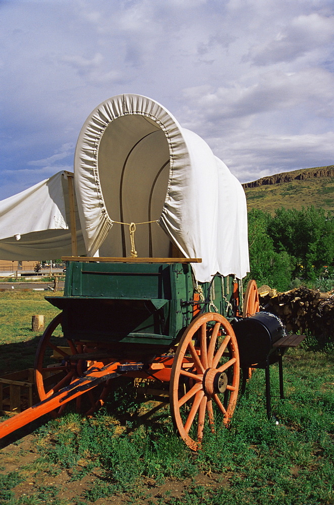 Covered wagon, Clear Creek History Park, Golden, Colorado, United States of America, North America