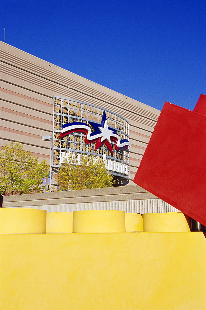 Exterior, Mall of America, Bloomington area, St. Paul, Minnesota, United States of America, North America