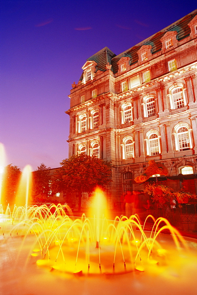 Place Vauquelin fountain and City Hall, Old Town, Montreal, Quebec state, Canada, North America