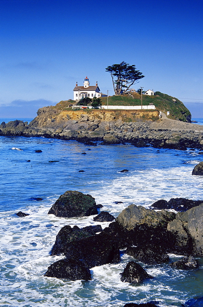 Battery Point lighthouse, Crescent City, California, United States of America, North America