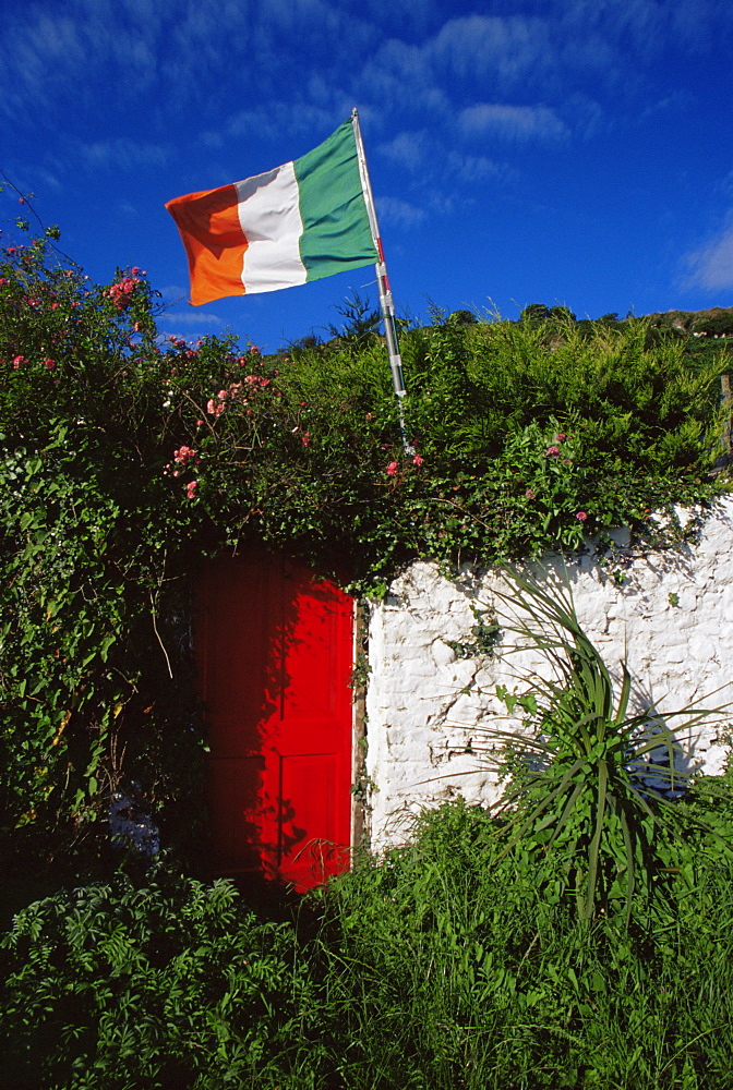 Irish flag, Passage East village, County Waterford, Munster, Republic of Ireland, Europe