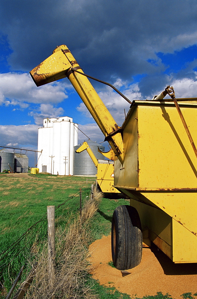 Grain elevators, Draper area, South Dakota, United States of America, North America