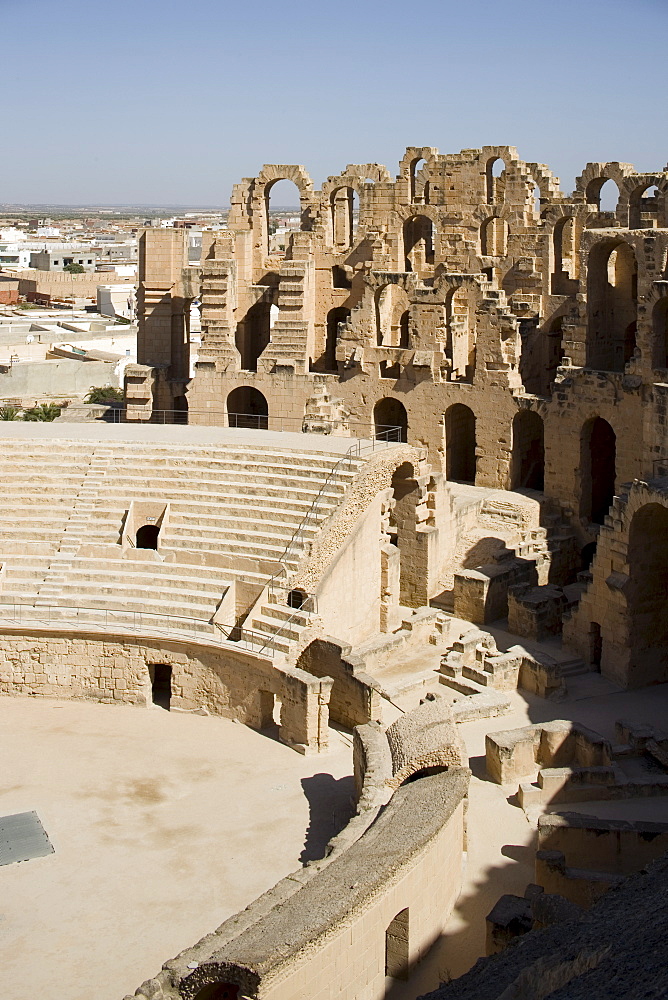 Amphitheatre, El Jem (El Djem), UNESCO World Heritage Site, Tunisia, North Africa, Africa