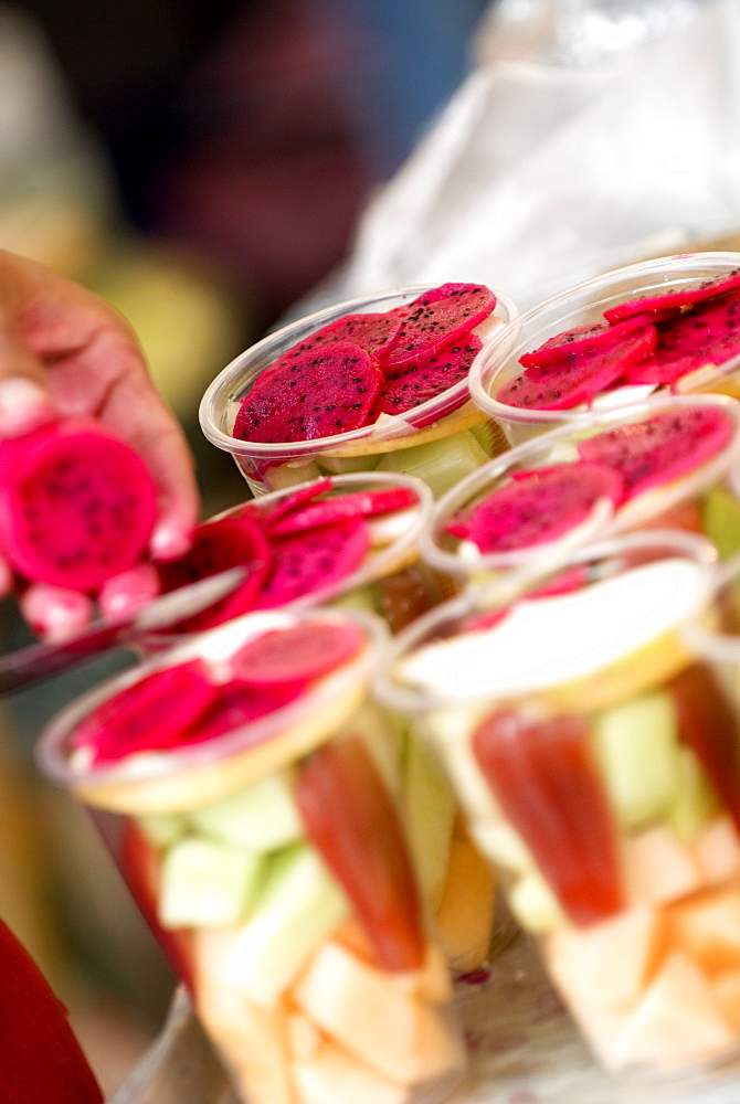 Fruit cups, Chatuchak weekend market, Bangkok, Thailand, Southeast Asia, Asia