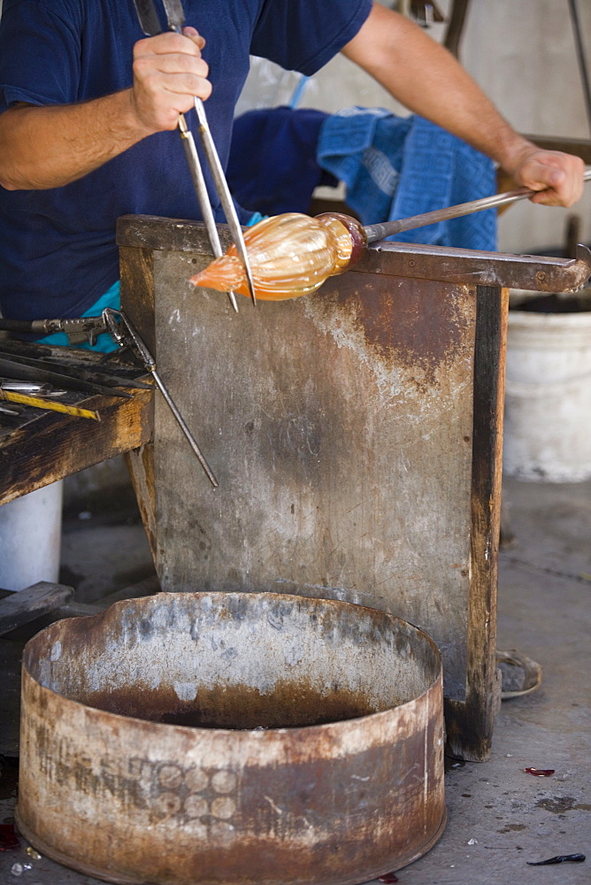 Traditional glassmaking, Murano, Venice, Veneto, Italy, Europe