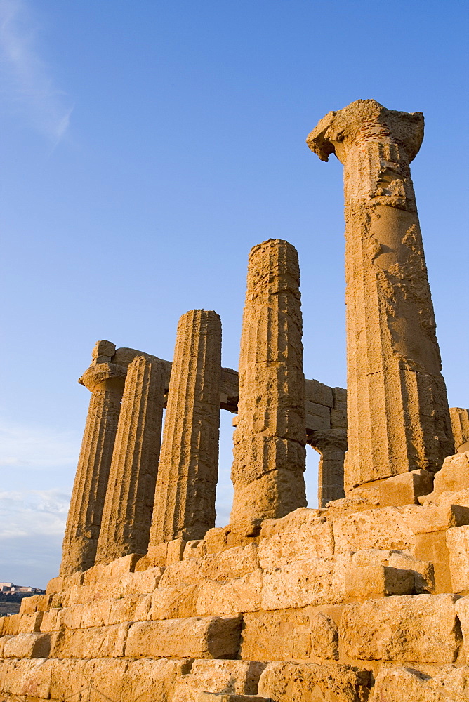 Temple of Hera, Valley of the Temples (Valle dei Templi), Agrigento, UNESCO World Heritage Site, Sicily, Italy, Europe