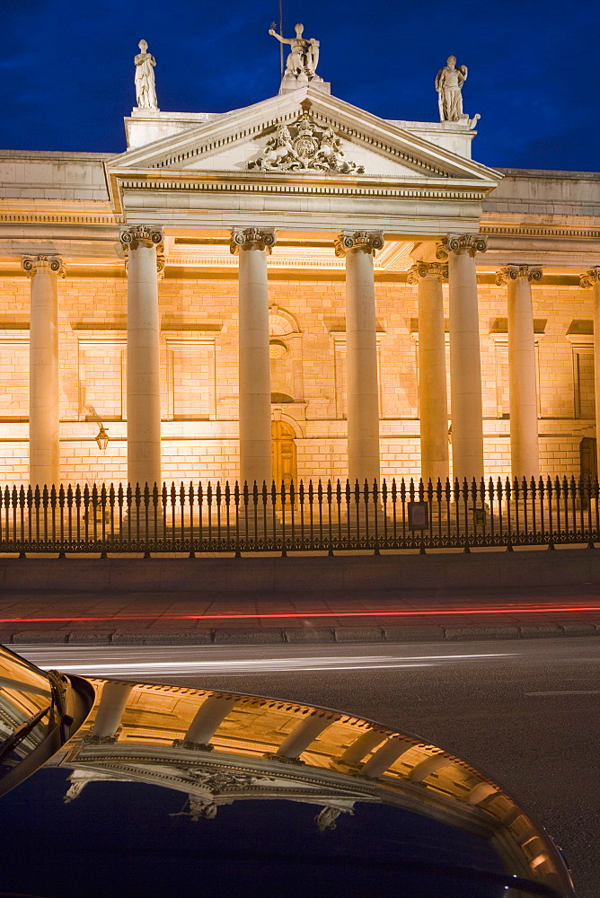 Bank of Ireland, evening, Dublin, Republic of Ireland, Europe