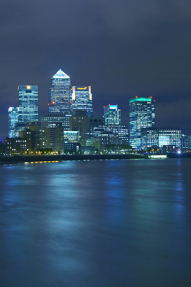 Canary Wharf, Docklands, viewed from Wapping, London, England, United Kingdom, Europe