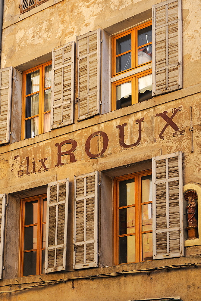 Old advertising sign on the side of a building, Aix-en-Provence, Bouches-du-Rhone, Provence, France, Europe