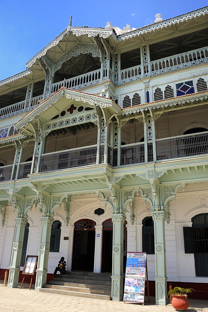 The Old Dispensary building, UNESCO World Heritage Site, Stone Town, Zanzibar, Tanzania, East Africa, Africa