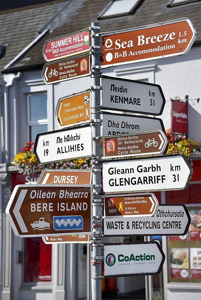 Signpost, Castletown, Castletownbere, Beara Peninsula, Wild Atlantic Way, County Cork, Munster, Republic of Ireland, Europe