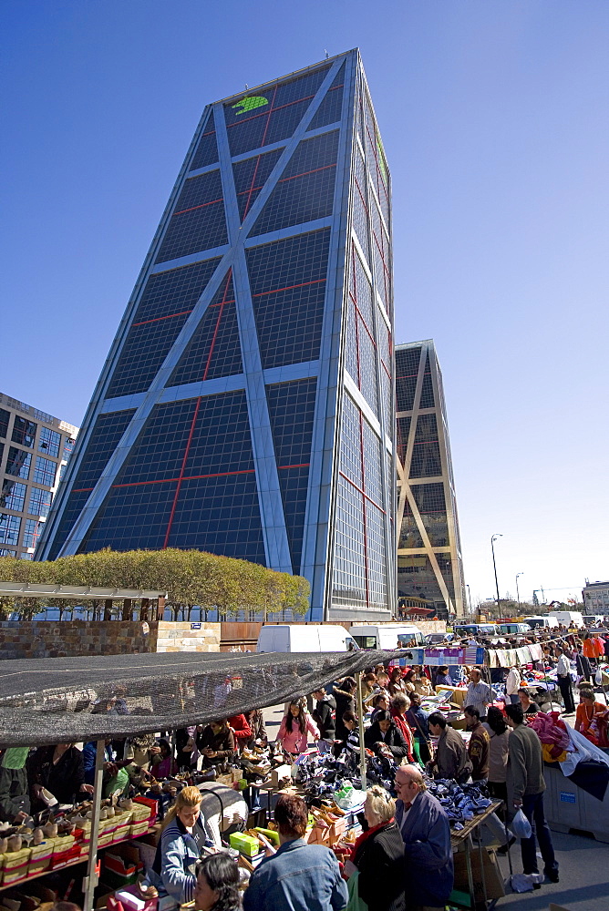 Avenida de Asturias market and Kios towers, Madrid, Spain, Europe