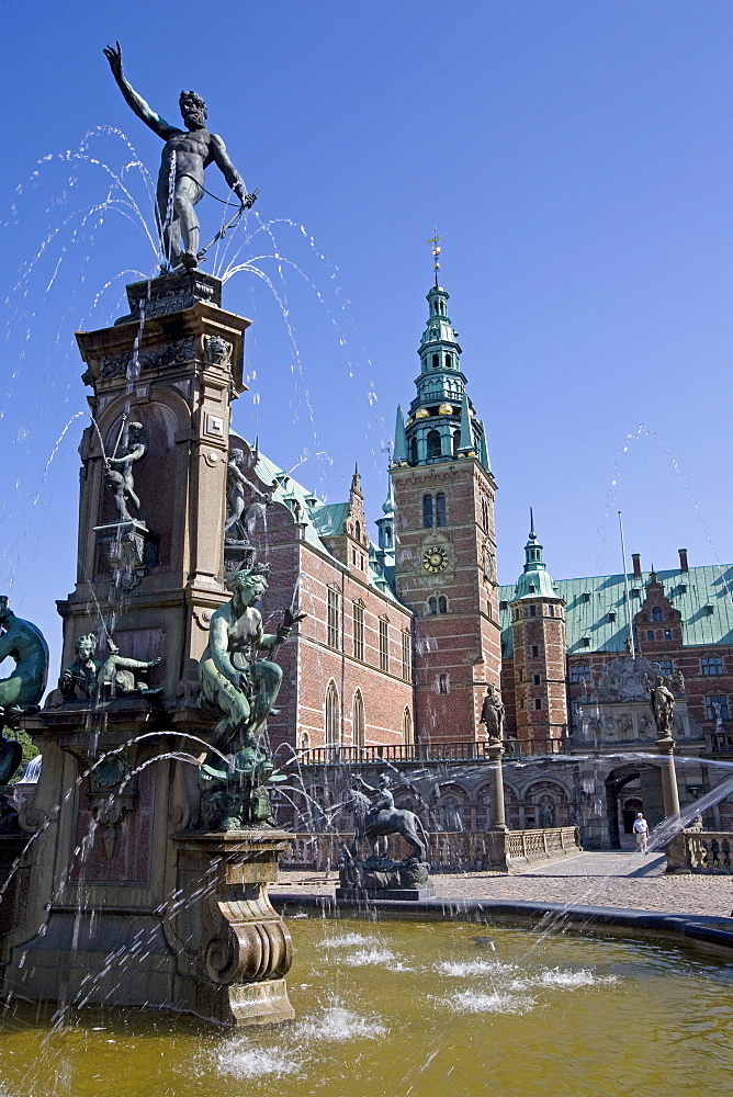 Frederiksborg castle, Hillerod, North Zealand, Denmark, Scandinavia, Europe