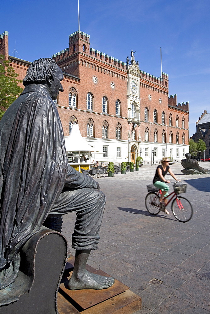 Roedhus, Hans Christian Andersen statue, Odense, Funen, Denmark, Scandinavia, Europe