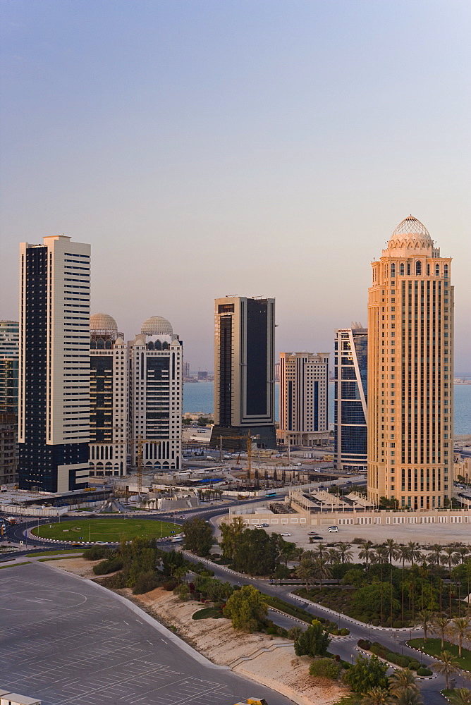 New skyline of the West Bay central financial district of Doha, Doha, Qatar, Middle East