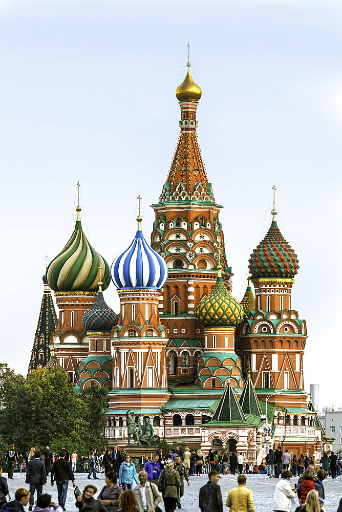 St. Basils Cathedral in Red Square, UNESCO World Heritage Site, Moscow, Russia, Europe