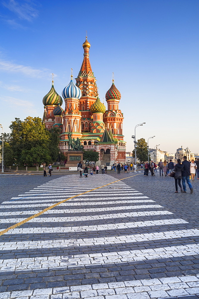 St. Basils Cathedral in Red Square, UNESCO World Heritage Site, Moscow, Russia, Europe