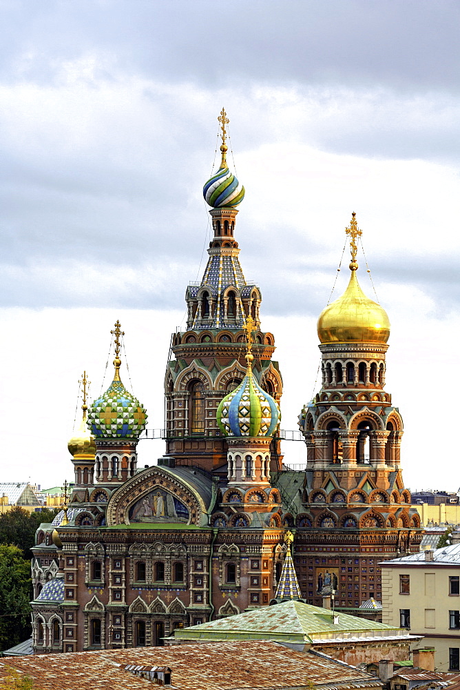 Domes of Church of the Saviour on Spilled Blood, UNESCO World Heritage Site, St. Petersburg, Russia, Europe