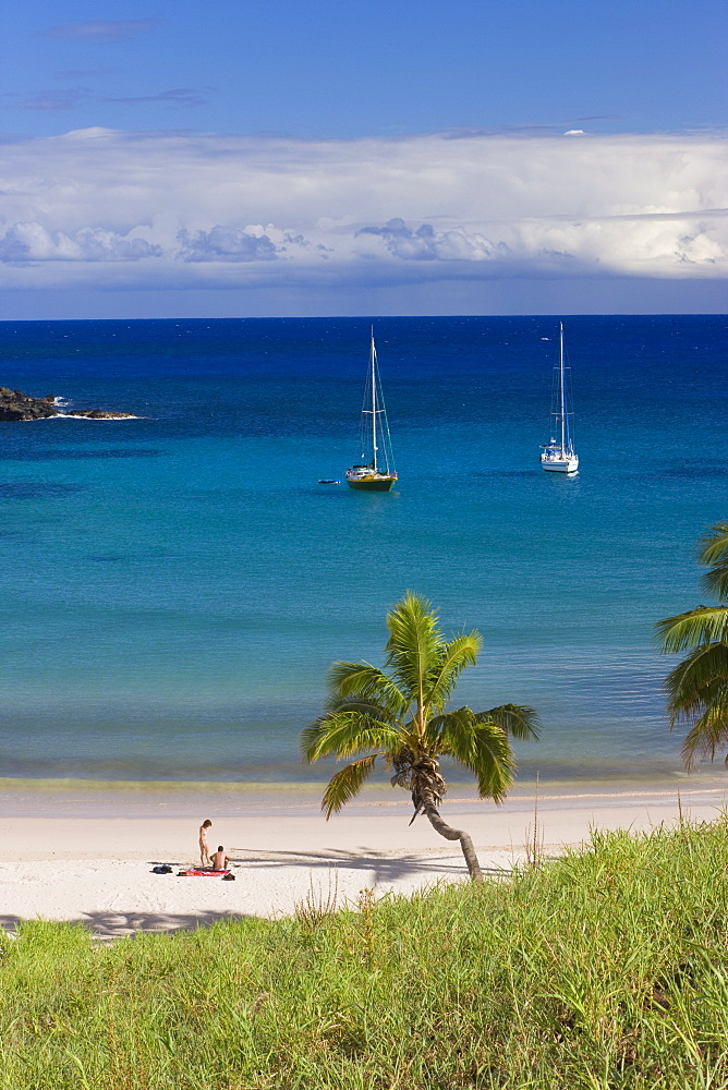 Anakena beach, the only white sand beach on the Island, Rapa Nui (Easter Island), Chile, South America