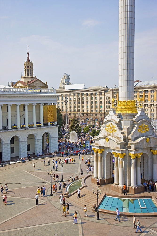 Independence Day, Maidan Nezalezhnosti (Independence Square), Kiev, Ukraine, Europe