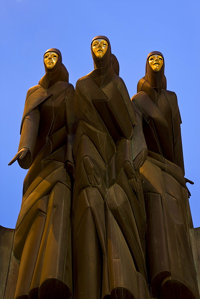 Sculpture of the Feast of the Three Musicians, National Drama Theatre, Vilnius, Lithuania, Baltic States, Europe