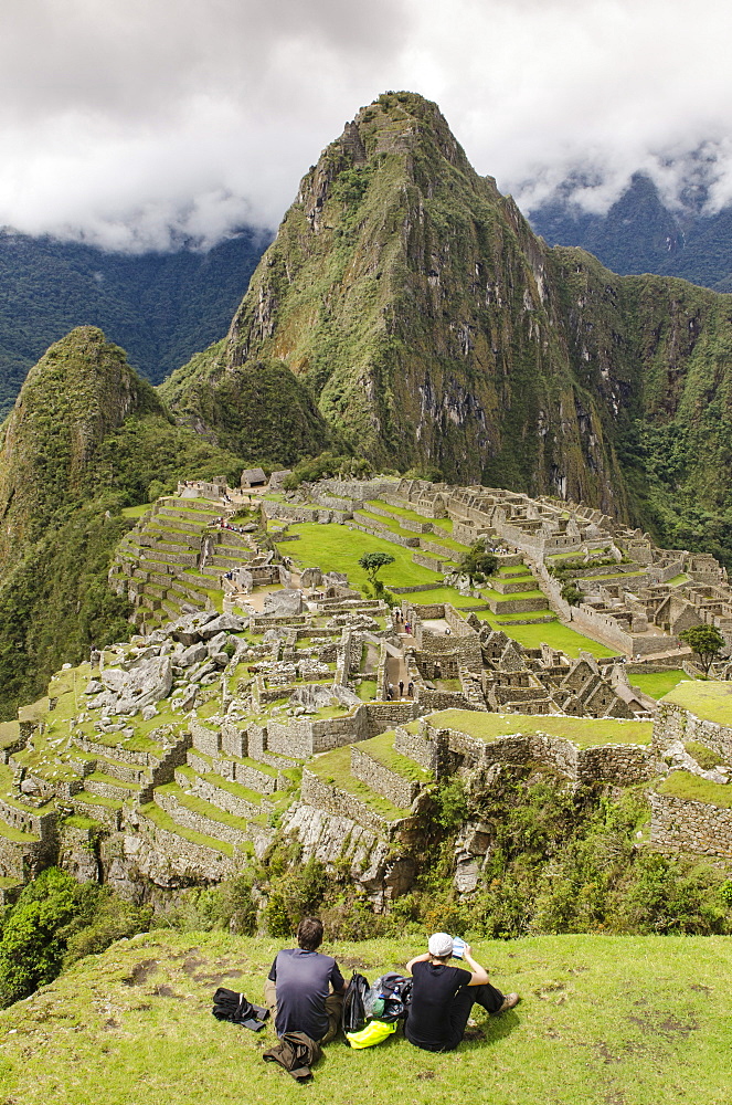 Machu Picchu, UNESCO World Heritage Site, near Aguas Calientes, Peru, South America