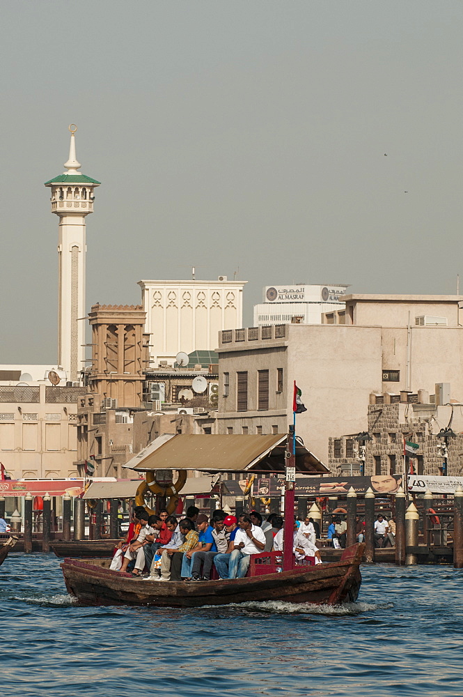 Abra or water taxi at Dubai Creek, Al Hamriya District, Dubai, United Arab Emirates, Middle East