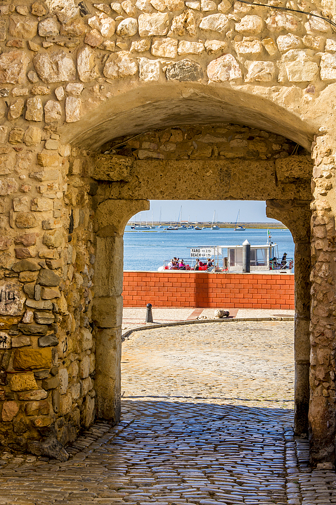 Porta Nova gate, old town, faro, algarve, portugal, europe.