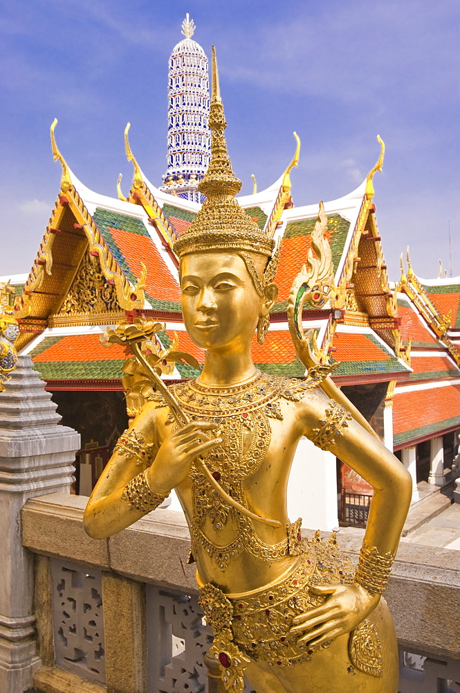 Temple of the Emerald Buddha (Wat Phra Kaew), Grand Palace, Bangkok, Thailand, Southeast Asia, Asia