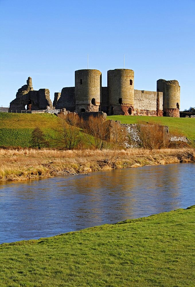 Wales, Denbighshire, Rhuddlan, Rhuddlan Castle overlooking the river Clwyd built in 1277 by King Edward 1 following the first Welsh war.Wales