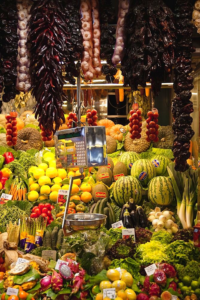 Spain, Catalonia, Barcelona, Interior of La Boqueria market on La Rambla.