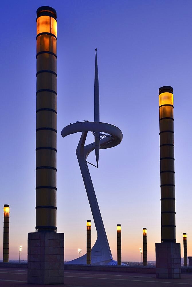 Spain, Catalunya, Barcelona, Montjuic, Torre Calatrava or Torre Telefonica at dusk, Communications Tower completed in 1992 for the Olympic Games.