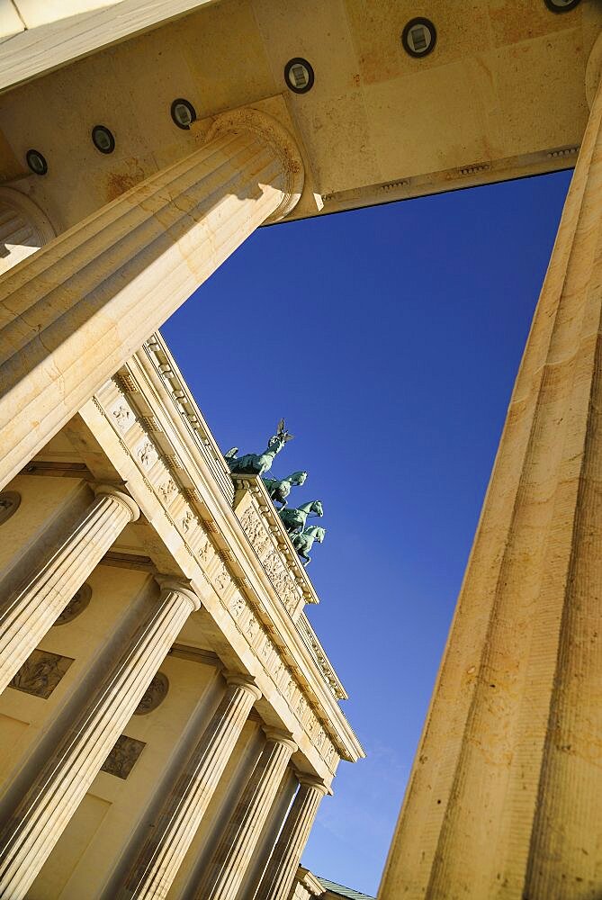 Germany, Berlin, Angular view of the Brandenburg Gate viewed through side columns.