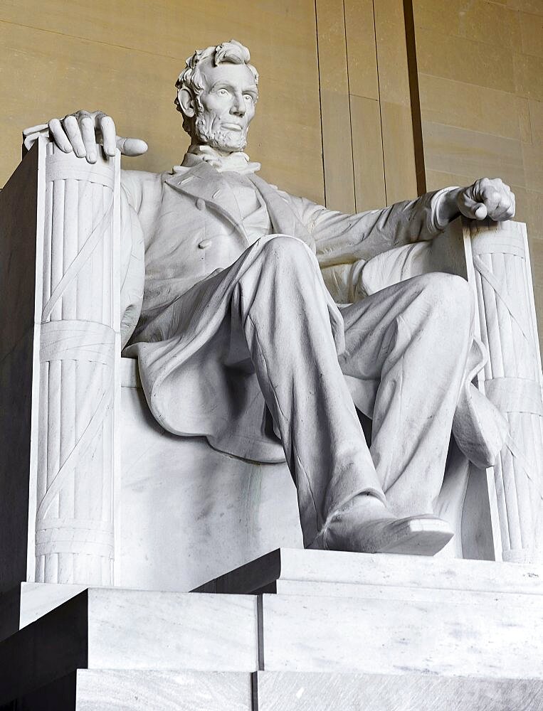 USA, Washington DC, National Mall, Lincoln Memorial, Statue of Abraham Lincoln, Angular close up view of the statue.