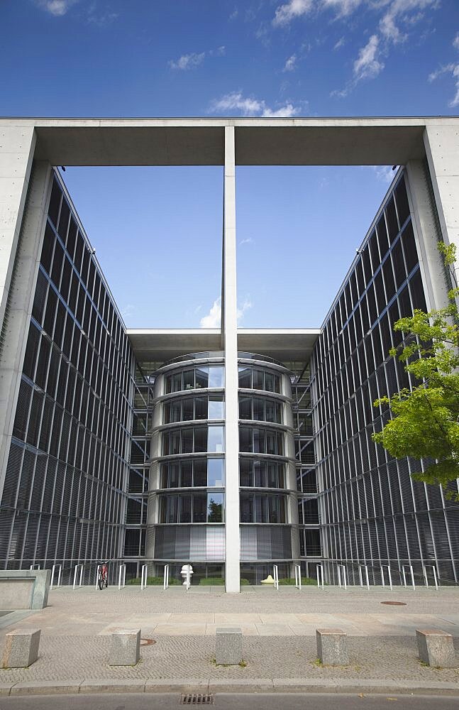 Germany, Berlin, Mitte, Legislative building next to the Reichstag.