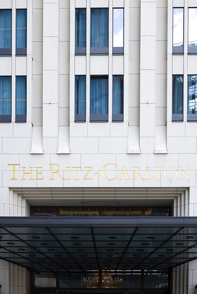 Germany, Berlin, Mitte, The Ritz Carlton Hotel entrance in Potsdamer Platz.